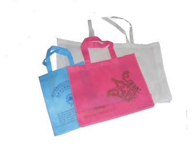 上海無紡布袋產(chǎn)業(yè)全方位指南：制造、生產(chǎn)、加工與訂做服務(wù)詳解